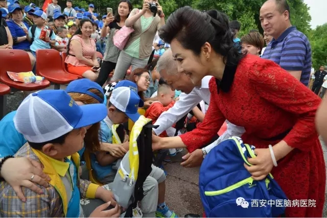 西安市助残形象大使孙维在“世界孤独症日”为孤独症儿童送来祝福