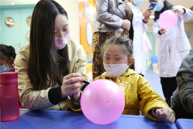 西安中医脑病医院孤独症科举办关爱孤独症儿童主题活动